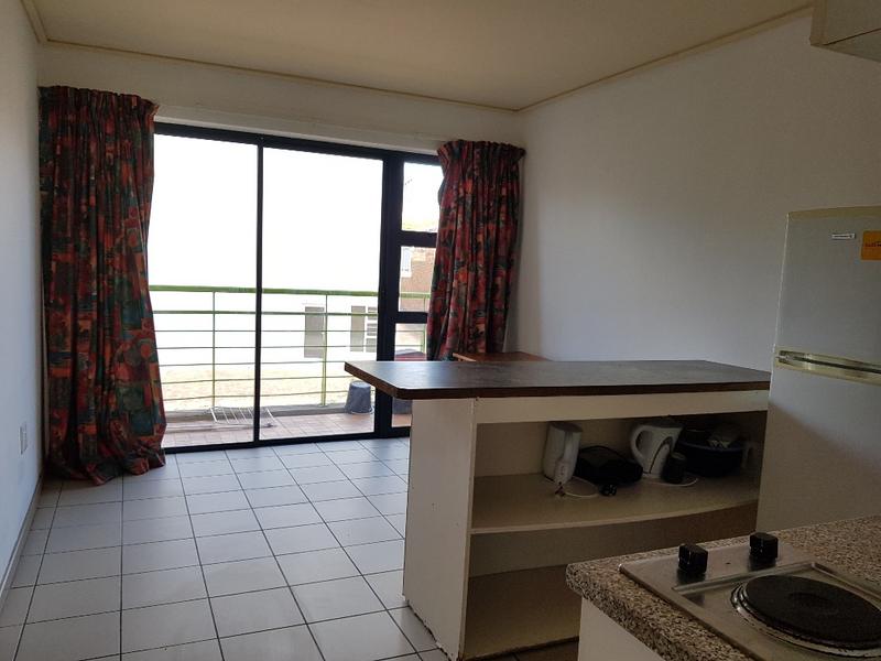 To Let 2 Bedroom Property for Rent in Grahamstown Central Eastern Cape